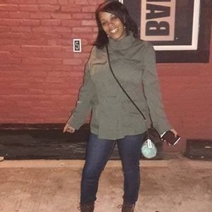 Meet your Posher, Leesh